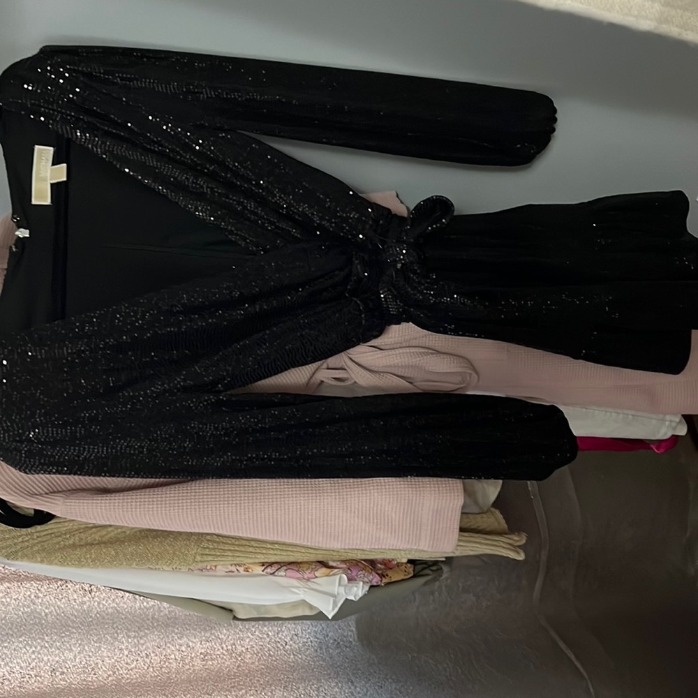 Michael kors sequence wrap dress